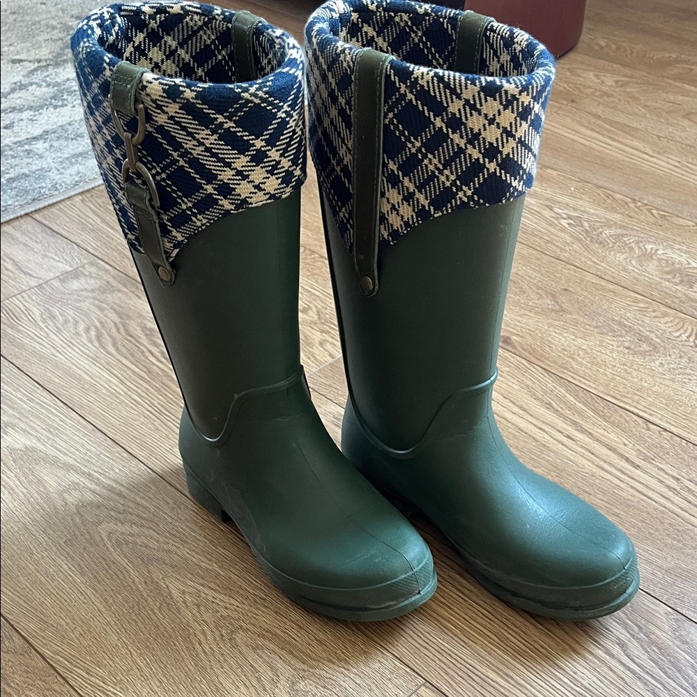 Croc Rainboots